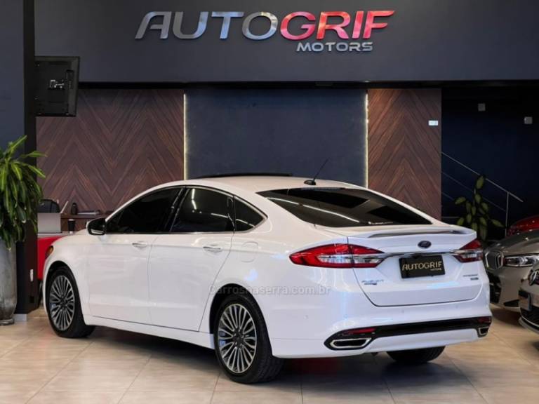 FORD - FUSION - 2018/2018 - Branca - R$ 107.900,00