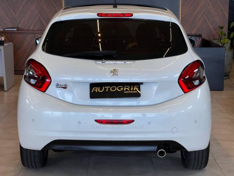 PEUGEOT - 208 - 2016/2017 - Branca - R$ 58.900,00