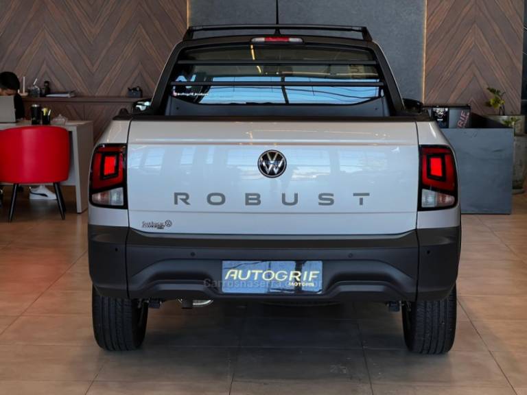 VOLKSWAGEN - SAVEIRO - 2025/2025 - Prata - R$ 105.900,00