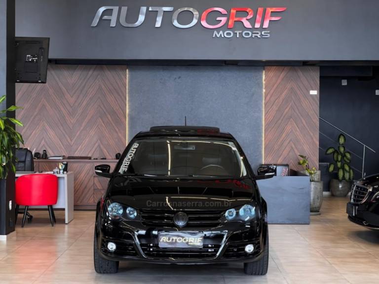 VOLKSWAGEN - GOLF - 2012/2013 - Preta - R$ 58.900,00