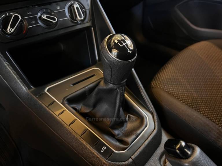 VOLKSWAGEN - POLO - 2021/2021 - Cinza - R$ 68.900,00