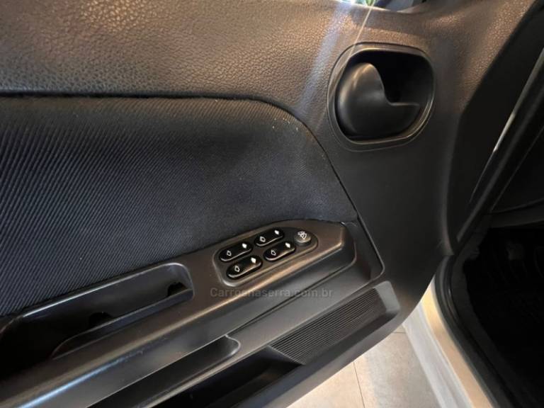 FORD - ECOSPORT - 2007/2007 - Prata - R$ 32.900,00