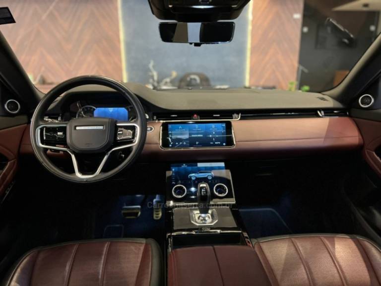 LAND ROVER - RANGE ROVER EVOQUE - 2022/2023 - Prata - R$ 305.900,00