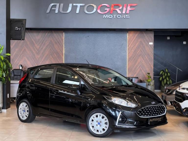 FORD - FIESTA - 2018/2018 - Preta - R$ 55.900,00