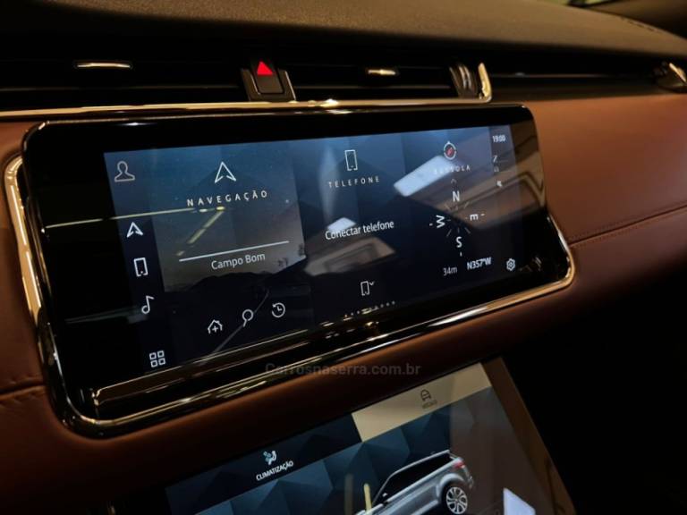 LAND ROVER - RANGE ROVER EVOQUE - 2022/2023 - Prata - R$ 305.900,00