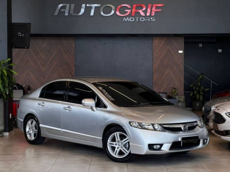 HONDA - CIVIC - 2009/2009 - Prata - R$ 48.900,00