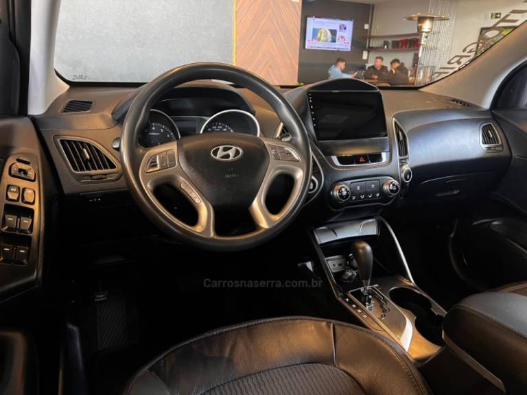 HYUNDAI - IX35 - 2016/2016 - Cinza - R$ 79.900,00