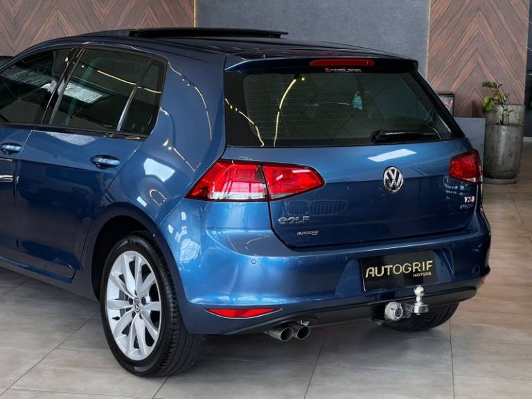 VOLKSWAGEN - GOLF - 2014/2015 - Azul - R$ 78.900,00