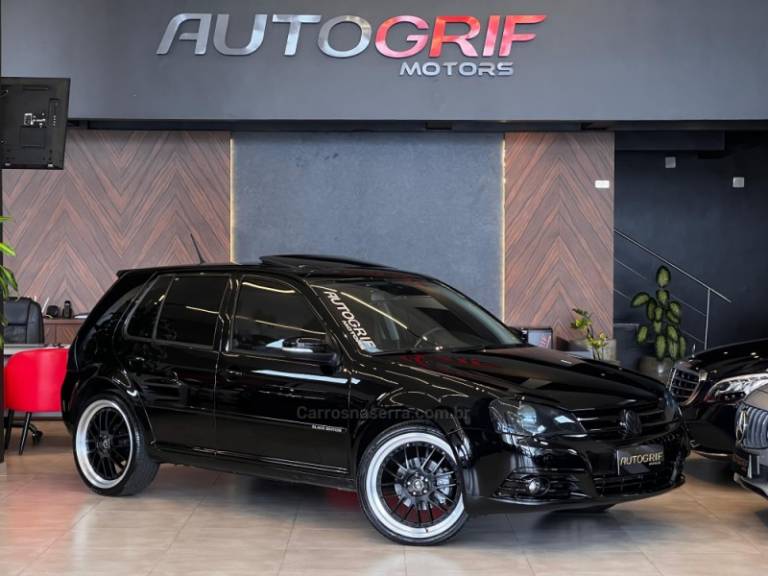 VOLKSWAGEN - GOLF - 2012/2013 - Preta - R$ 58.900,00
