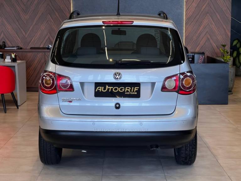 VOLKSWAGEN - SPACEFOX - 2010/2010 - Prata - R$ 35.900,00