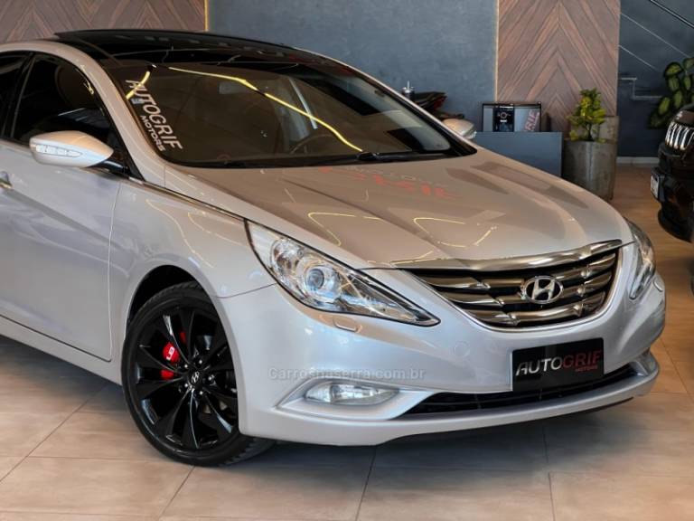 HYUNDAI - SONATA - 2012/2012 - Prata - R$ 68.900,00