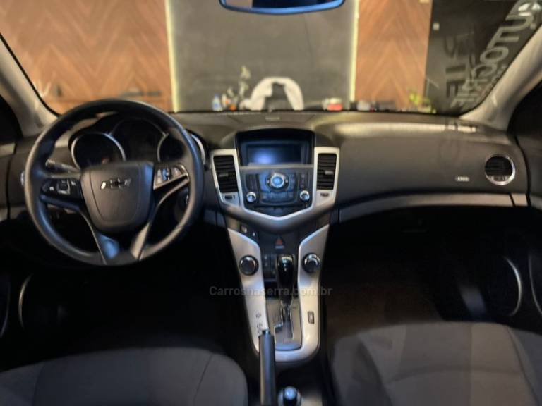 CHEVROLET - CRUZE - 2012/2012 - Preta - R$ 54.900,00