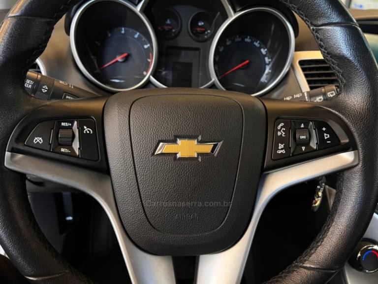 CHEVROLET - CRUZE - 2014/2014 - Branca - R$ 61.900,00