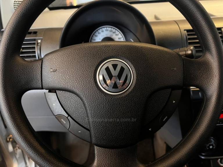 VOLKSWAGEN - SPACEFOX - 2010/2010 - Prata - R$ 35.900,00