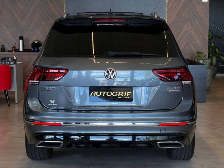 VOLKSWAGEN - TIGUAN - 2019/2019 - Cinza - R$ 158.900,00