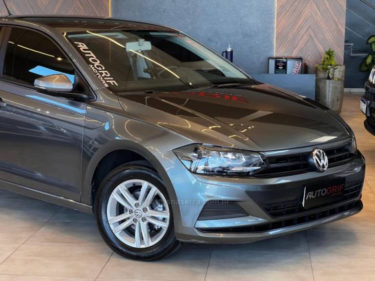 VOLKSWAGEN - POLO - 2021/2021 - Cinza - R$ 68.900,00