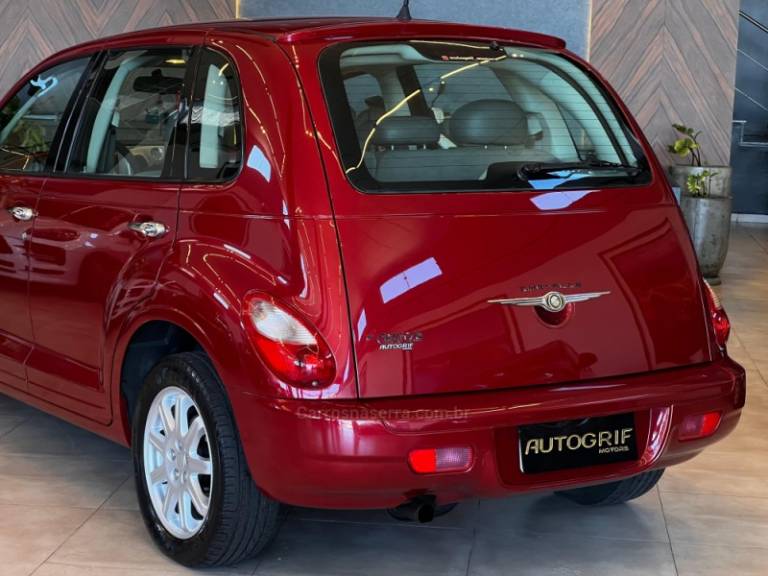 CHRYSLER - PT CRUISER - 2008/2009 - Vermelha - R$ 38.900,00