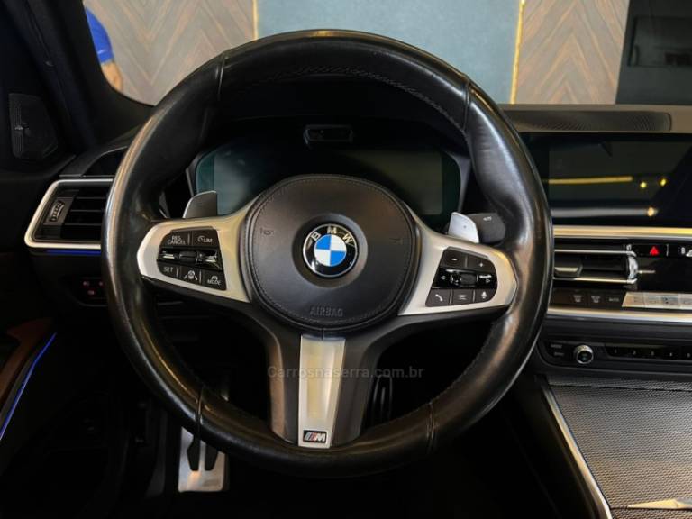BMW - 330I - 2019/2019 - Branca - R$ 229.900,00