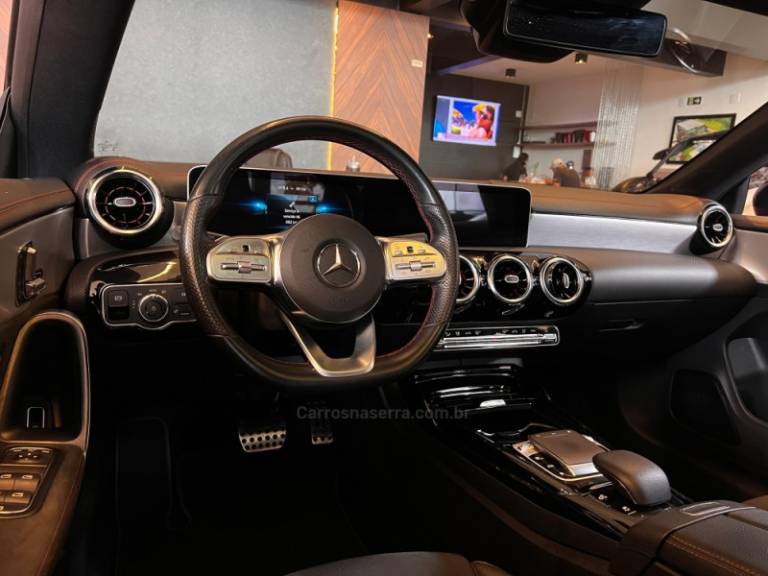 MERCEDES-BENZ - CLA 35 AMG - 2020/2020 - Vermelha - R$ 319.900,00