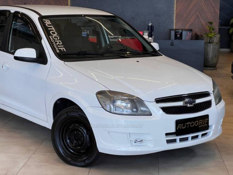 CHEVROLET - CELTA - 2013/2014 - Branca - R$ 35.900,00