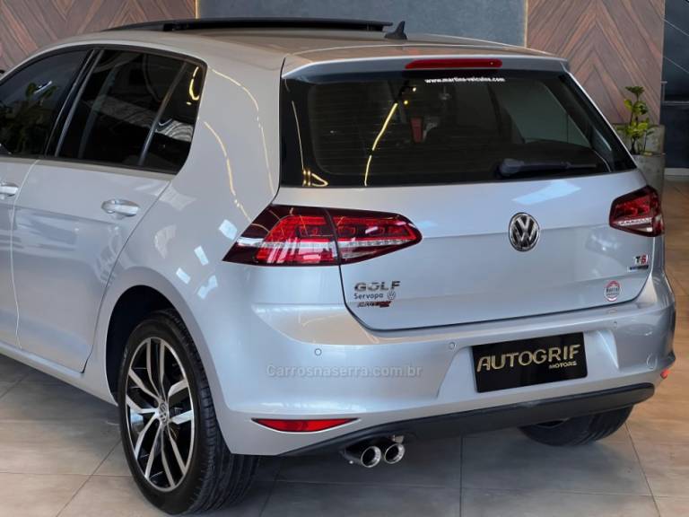 VOLKSWAGEN - GOLF - 2015/2015 - Prata - R$ 86.900,00
