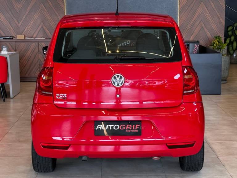 VOLKSWAGEN - FOX - 2010/2010 - Vermelha - R$ 28.900,00