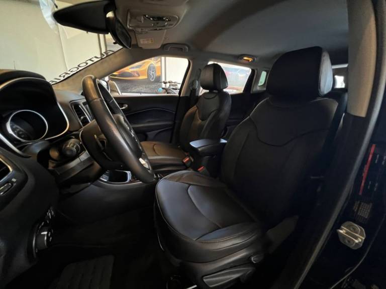 JEEP - COMPASS - 2017/2017 - Preta - R$ 92.900,00