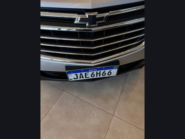 CHEVROLET - EQUINOX - 2019/2020 - Prata - R$ 138.900,00