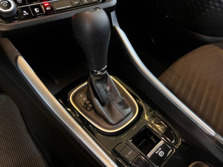 FIAT - FASTBACK - 2023/2024 - Prata - R$ 118.900,00