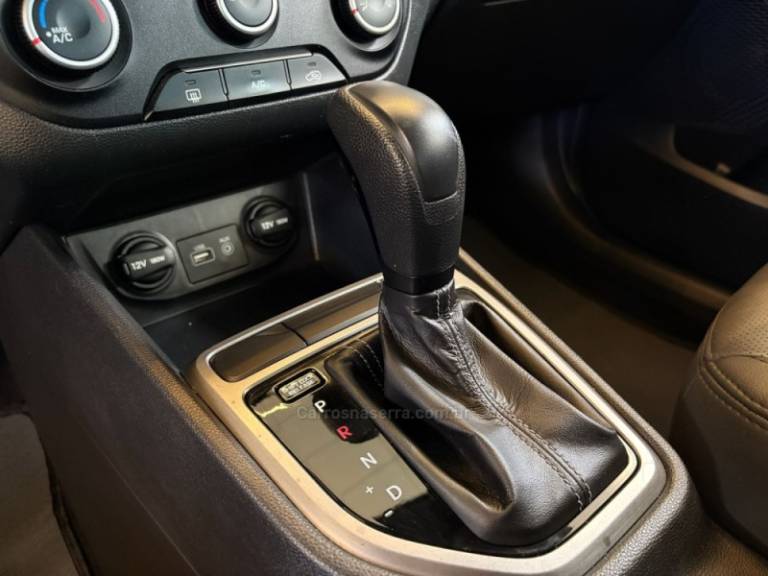 HYUNDAI - CRETA - 2021/2022 - Prata - R$ 93.900,00