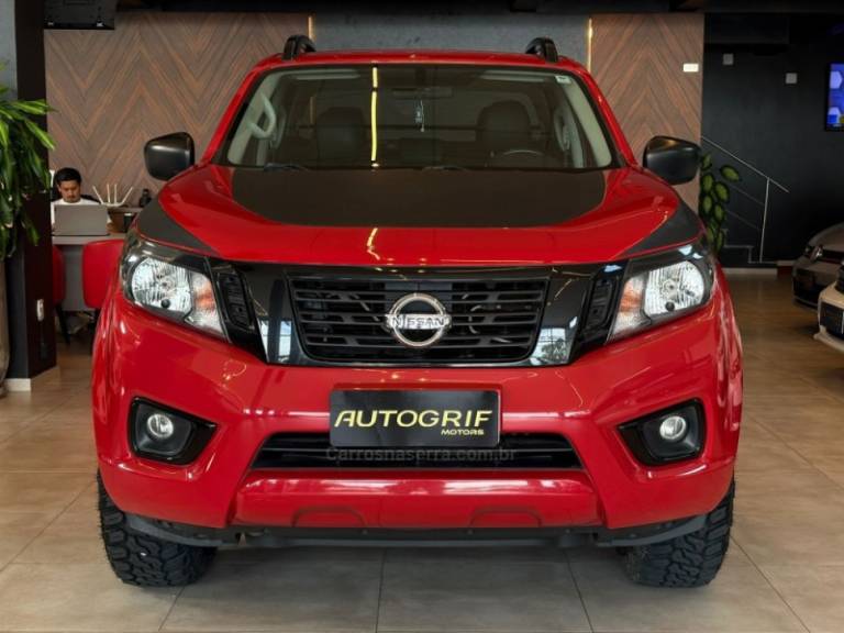 NISSAN - FRONTIER - 2020/2020 - Vermelha - R$ 147.900,00