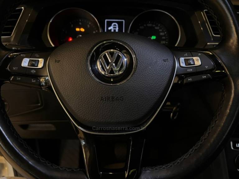 VOLKSWAGEN - TIGUAN - 2019/2019 - Branca - R$ 118.900,00