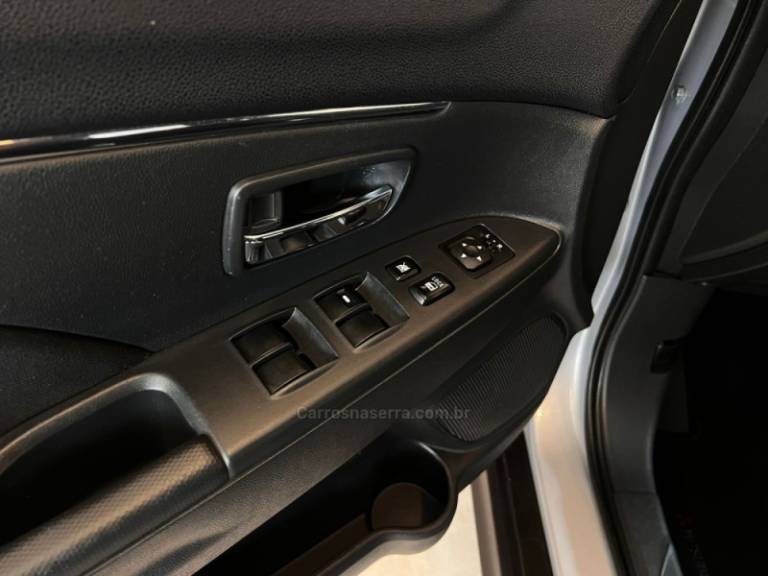 MITSUBISHI - ASX - 2014/2014 - Prata - R$ 69.900,00