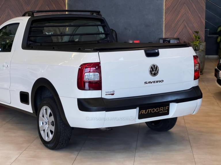VOLKSWAGEN - SAVEIRO - 2014/2014 - Branca - R$ 47.900,00
