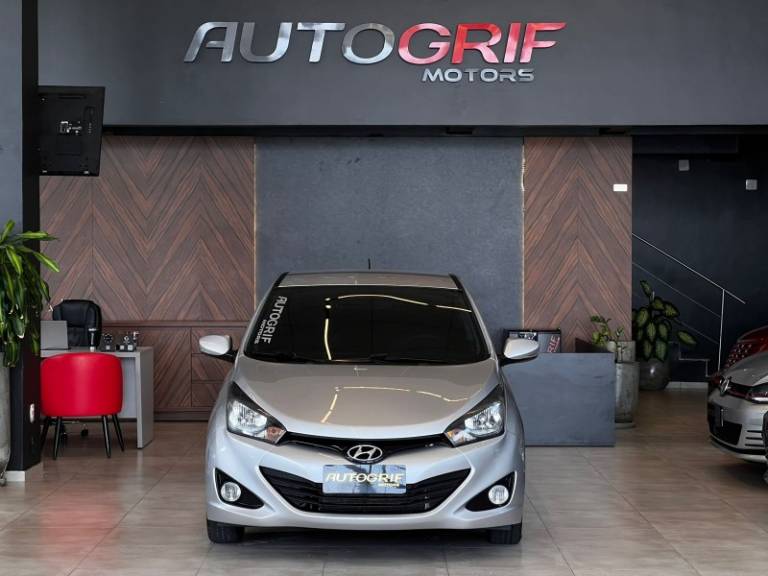 HYUNDAI - HB20S - 2014/2014 - Prata - R$ 55.900,00