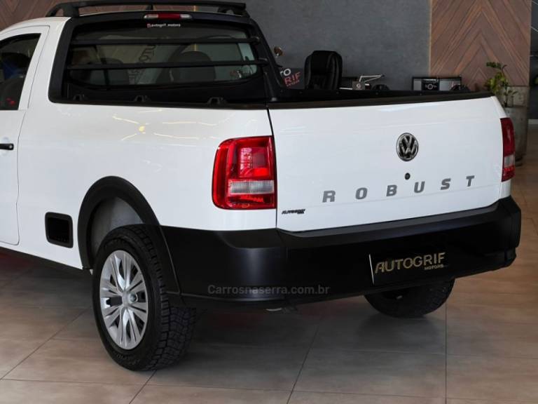 VOLKSWAGEN - SAVEIRO - 2022/2022 - Branca - R$ 66.900,00