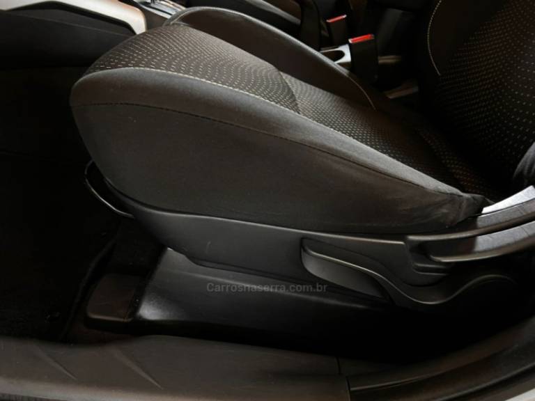 MITSUBISHI - ASX - 2014/2014 - Prata - R$ 69.900,00