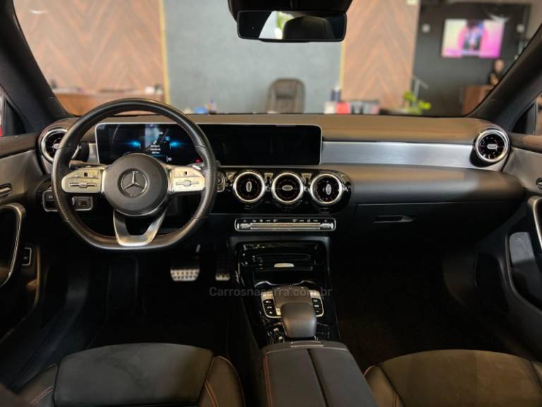 MERCEDES-BENZ - CLA 35 AMG - 2020/2020 - Vermelha - R$ 319.900,00