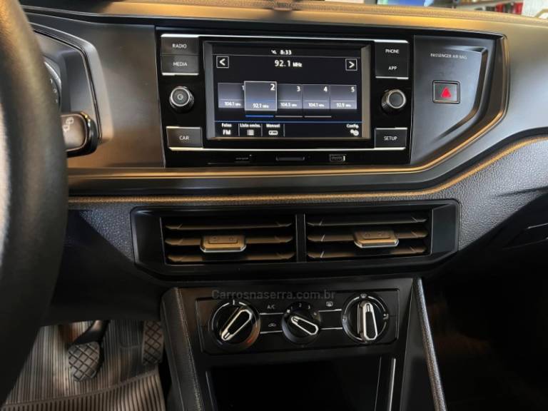 VOLKSWAGEN - POLO - 2021/2021 - Cinza - R$ 68.900,00
