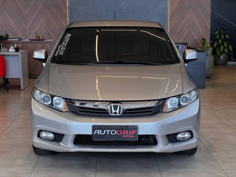 HONDA - CIVIC - 2012/2012 - Prata - R$ 65.900,00