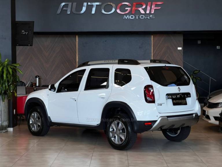 RENAULT - DUSTER - 2019/2020 - Branca - R$ 75.900,00