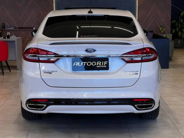 FORD - FUSION - 2018/2018 - Branca - R$ 107.900,00
