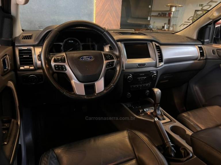 FORD - RANGER - 2019/2019 - Branca - R$ 155.900,00