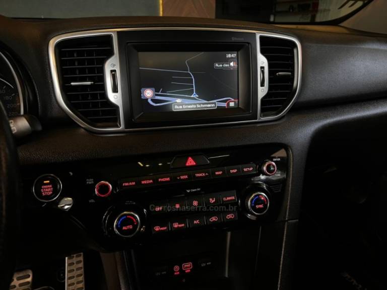 KIA MOTORS - SPORTAGE - 2018/2018 - Vermelha - R$ 114.900,00