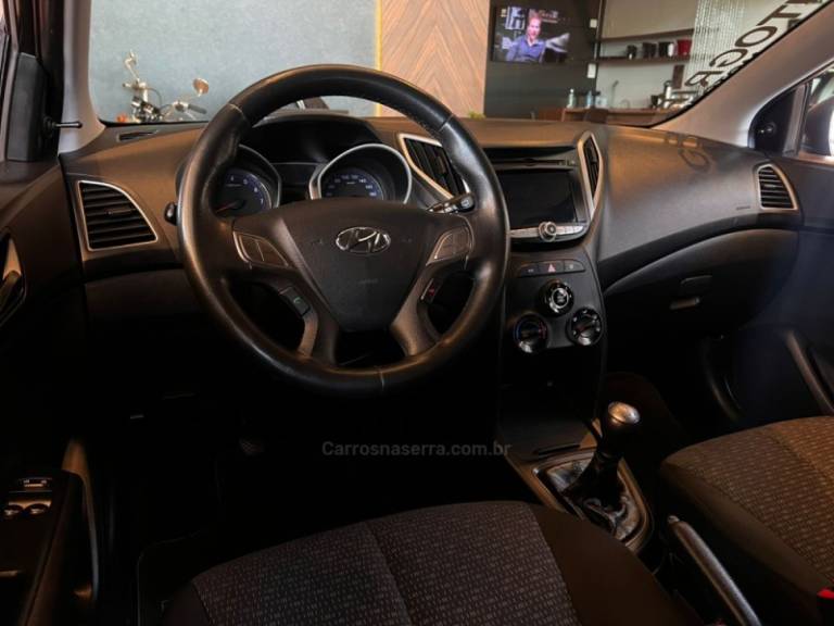 HYUNDAI - HB20 - 2018/2018 - Preta - R$ 53.900,00