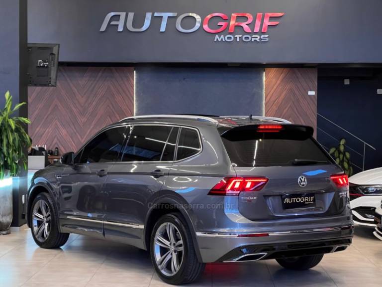 VOLKSWAGEN - TIGUAN - 2019/2019 - Cinza - R$ 159.900,00