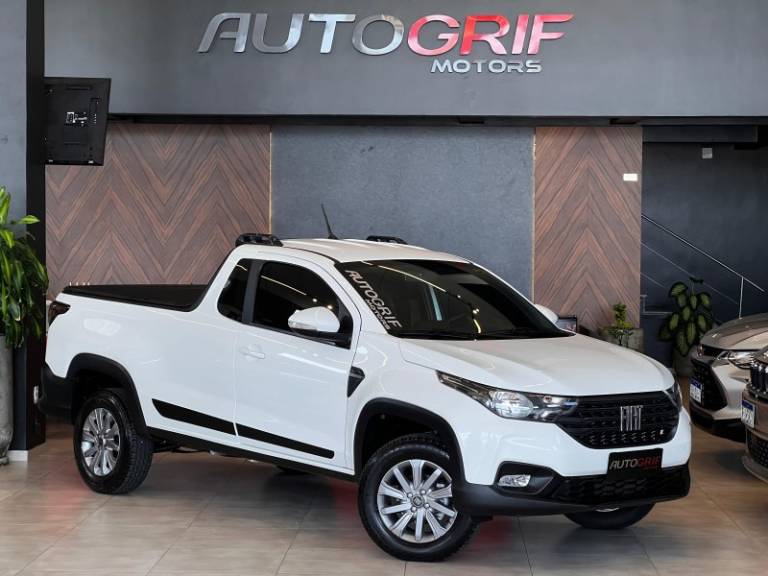 FIAT - STRADA - 2021/2022 - Branca - R$ 81.900,00