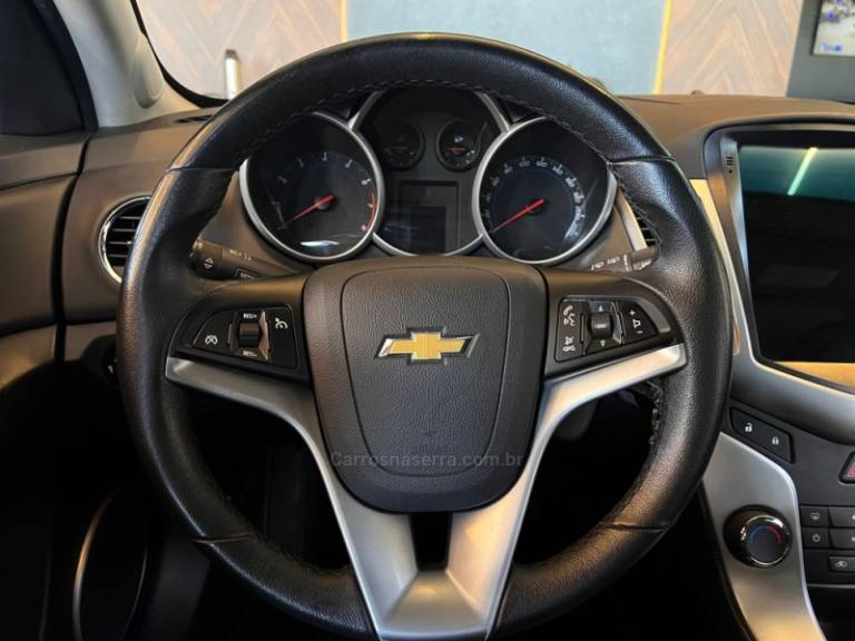 CHEVROLET - CRUZE - 2014/2014 - Branca - R$ 61.900,00