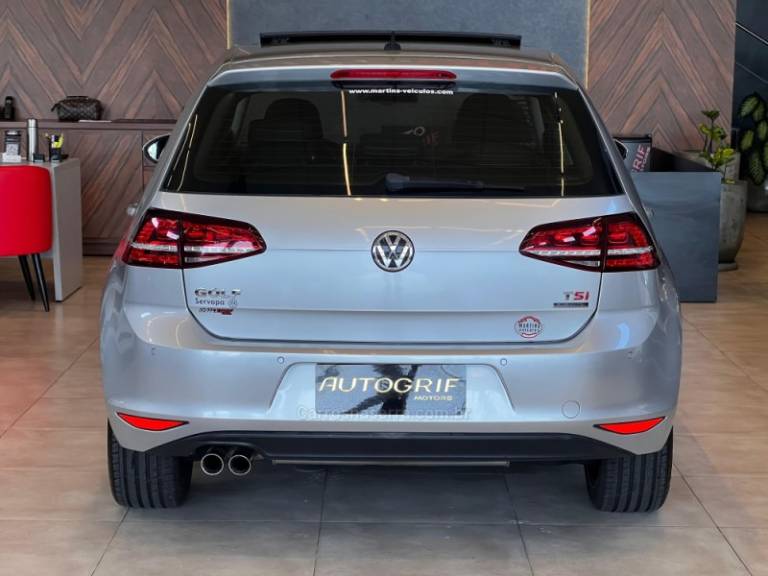 VOLKSWAGEN - GOLF - 2015/2015 - Prata - R$ 86.900,00