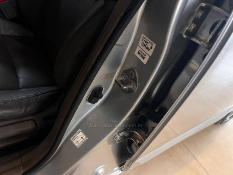 HONDA - CIVIC - 2009/2009 - Prata - R$ 48.900,00